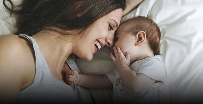 https://www.chicco.ru/dw/image/v2/BJJJ_PRD/on/demandware.static/-/Sites-Chicco-Russia-Library/ru_RU/dw2c2a8812/site/advice-pages/Il_neonato_a_2_mesi/BAMBINO_2_MESE.jpg